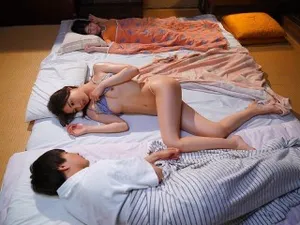 Bị cấp trên xuất tinh ngập bím 10 lần trong chuyến công tác